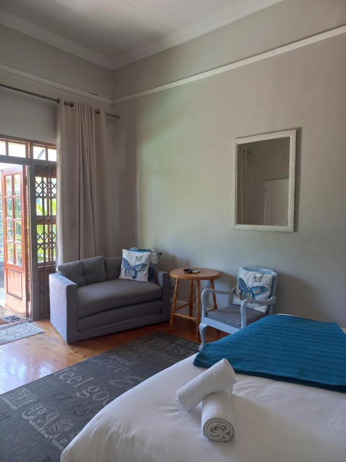Dreamers Guesthouse - No Loadshedding King William's Town Exterior foto
